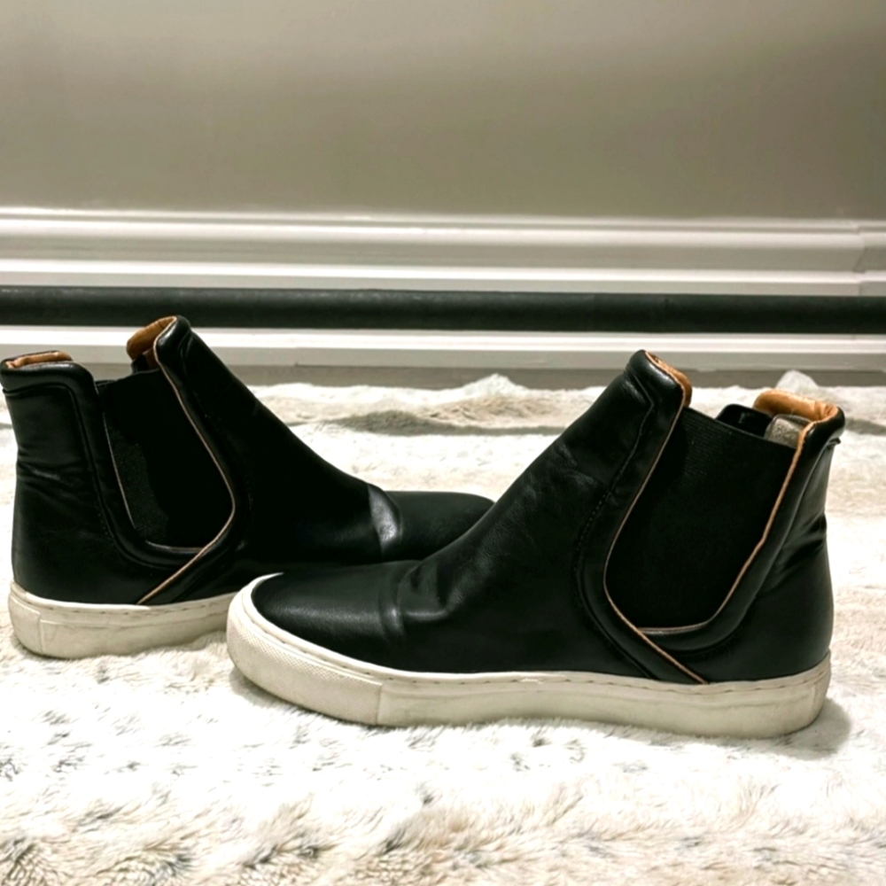 Esprit Casual Slip-On Sneakers
